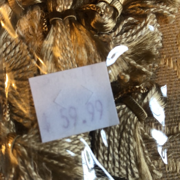 Croscill swag valence Portrait (Roses 9n tan background) jacquard with tassels - Picture 4 of 8